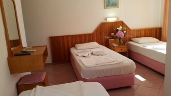 Midi Hotel 阿拉尼亚 外观 照片