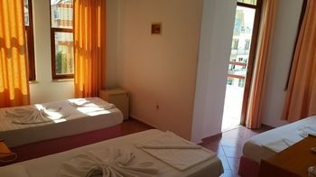 Midi Hotel 阿拉尼亚 外观 照片